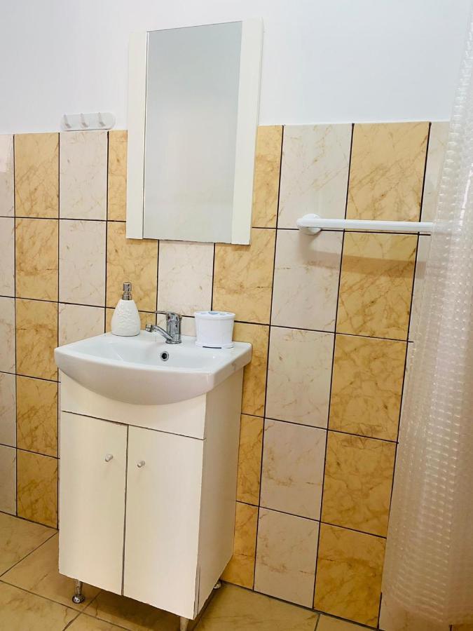 Cazare Eforie Nord, Plaja Acapulco, Garsoniere Four Studios, Bucatarie Comuna, Baie Proprie, Etaj 4, Fara Lift Kültér fotó